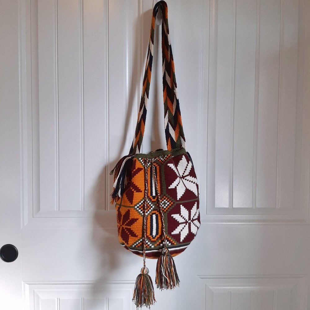 Handmade Mochila Wayuu Boho Bucket Bag